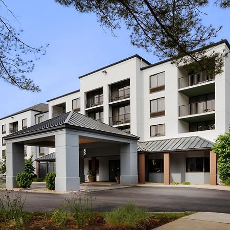 Отель Courtyard By Marriott Портсмут Экстерьер фото